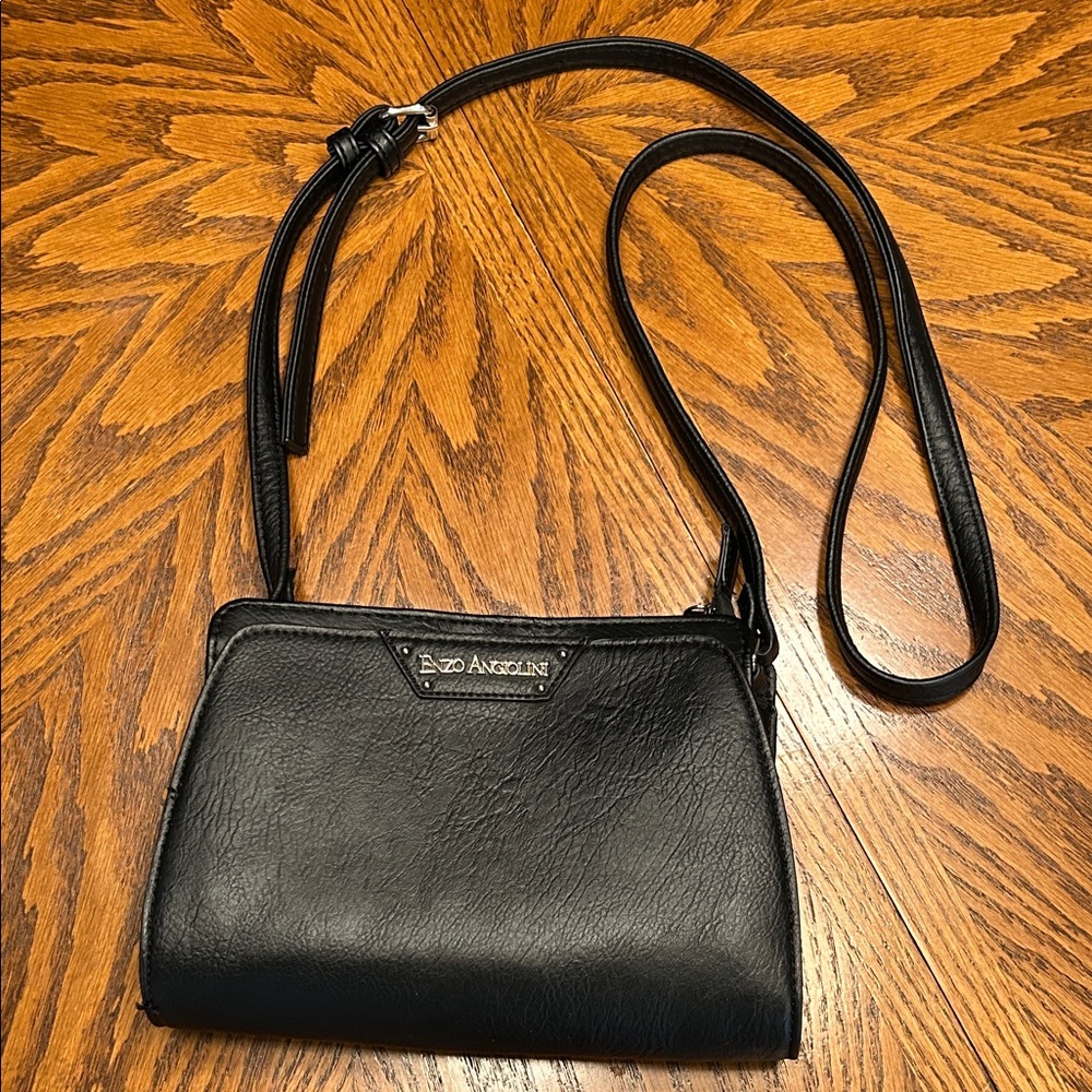 Enzo Angiolini Black Crossbody Bag 9”W x 6.5”H x 2.5”D